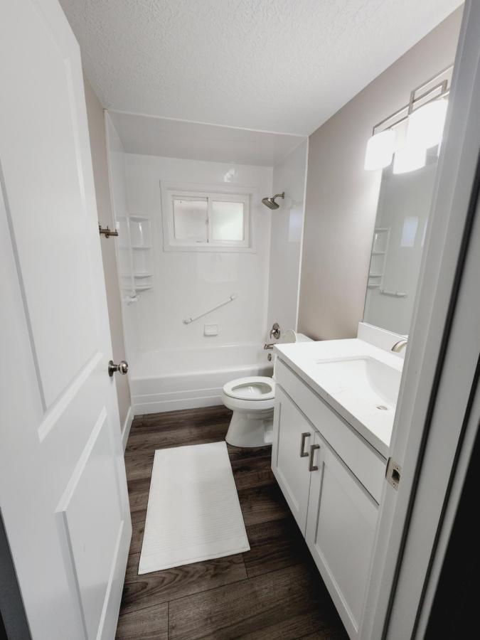 3 Bed 2 Bath Full Accessible Townhome In Heart Of Slc 사우스요르단 외부 사진
